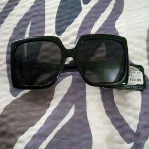 Foster Grant sunglasses